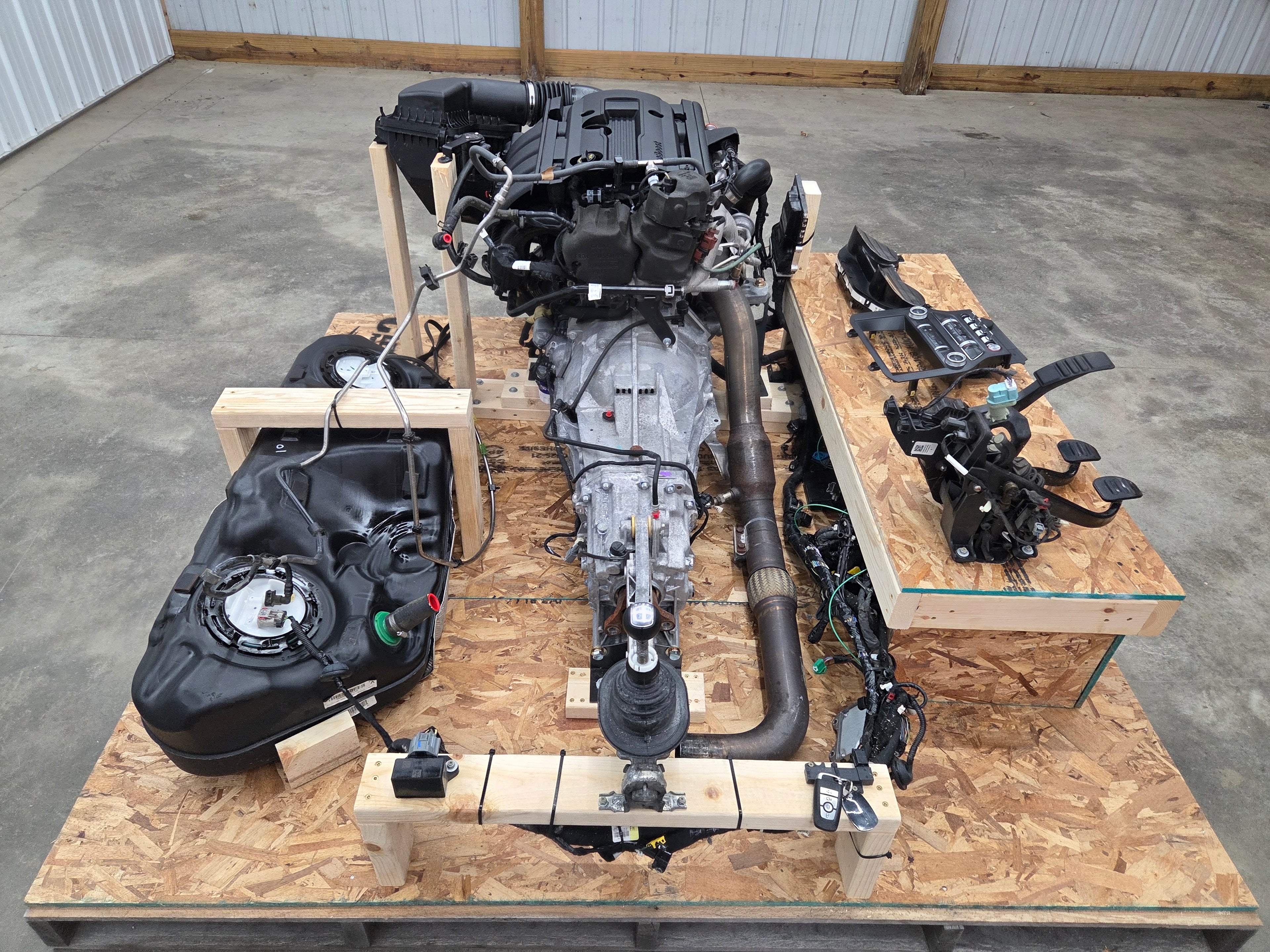 2022 Mustang Ecoboost High Performance 2.3L Turbocharged Engine & 6 Speed Manual Transmission 29K miles