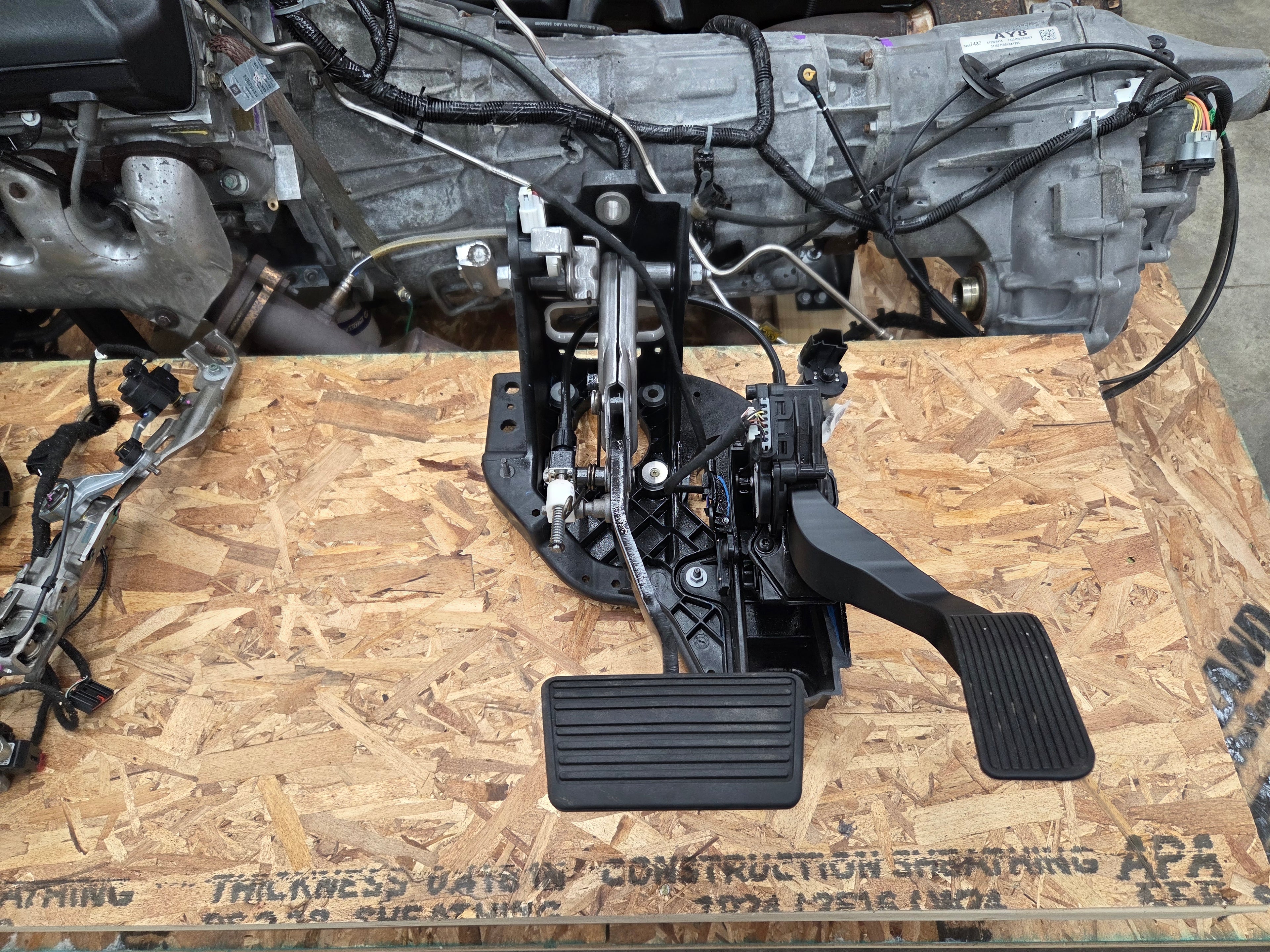 2018 Silverado 1500 5.3L L83 Engine & 6 Speed Automatic Transmission 4×4 Turn Key 62K MILES