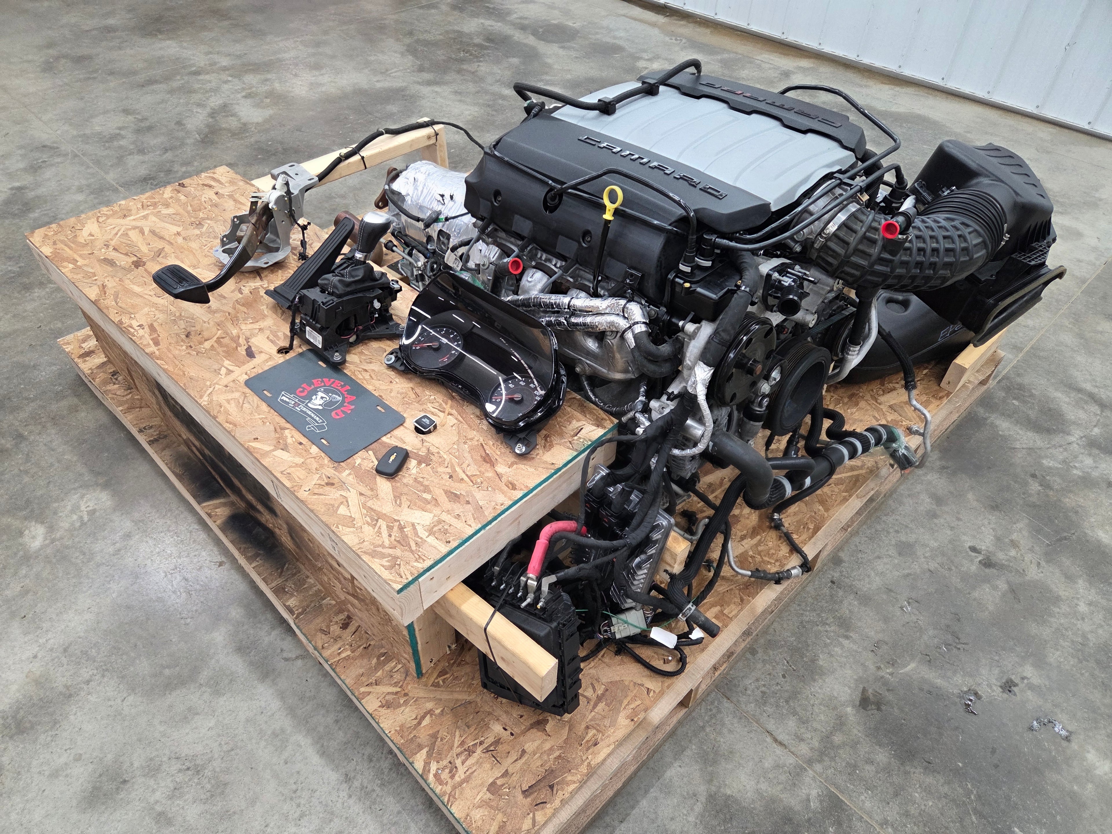 2023 Camaro SS 6.2L LT1 Engine 10 Speed Automatic Transmission Turn Key Pallet 20K MILES