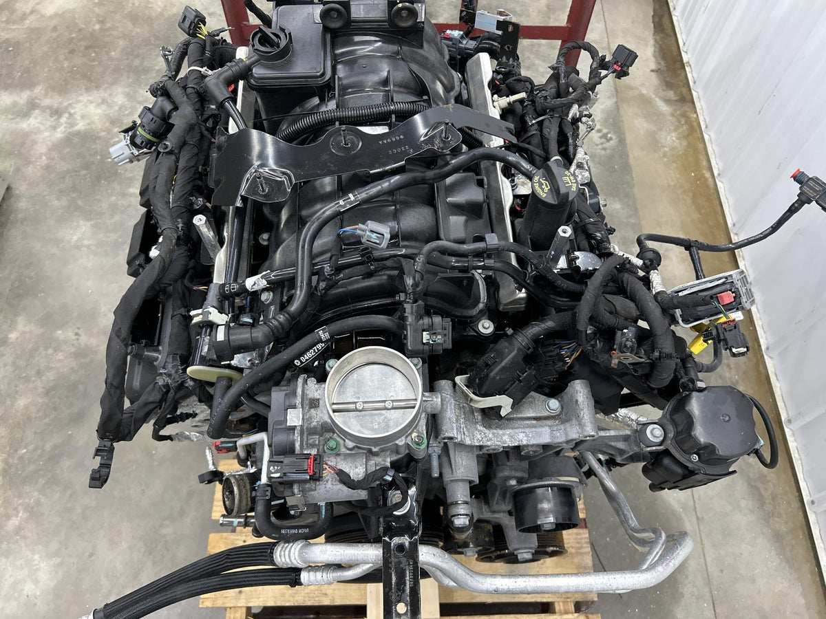 2023 Ram 1500 5.7L HEMI eTorque Engine with Harness & Computer 35K MILES